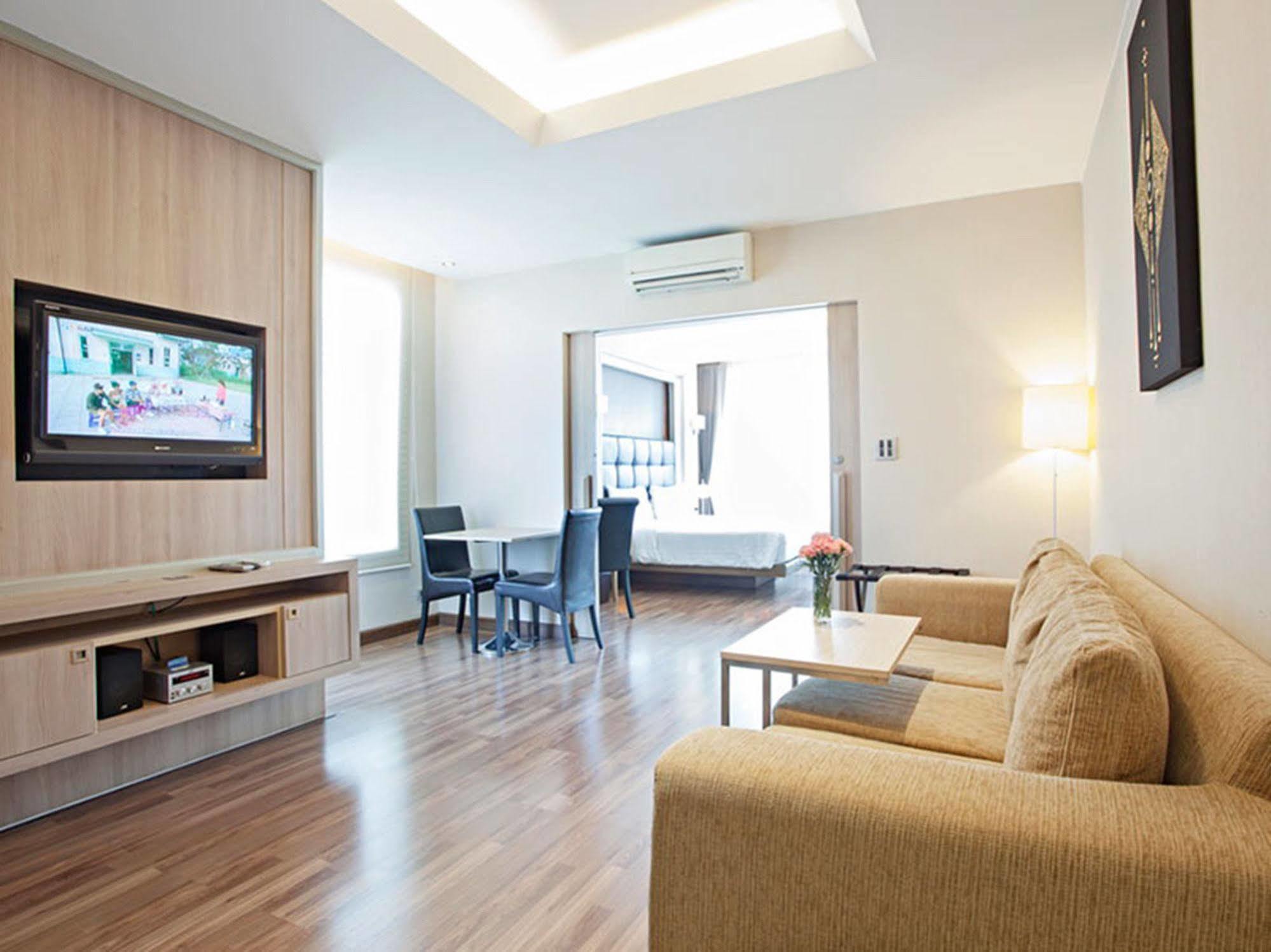 V Residence Μπανγκόκ Εξωτερικό φωτογραφία