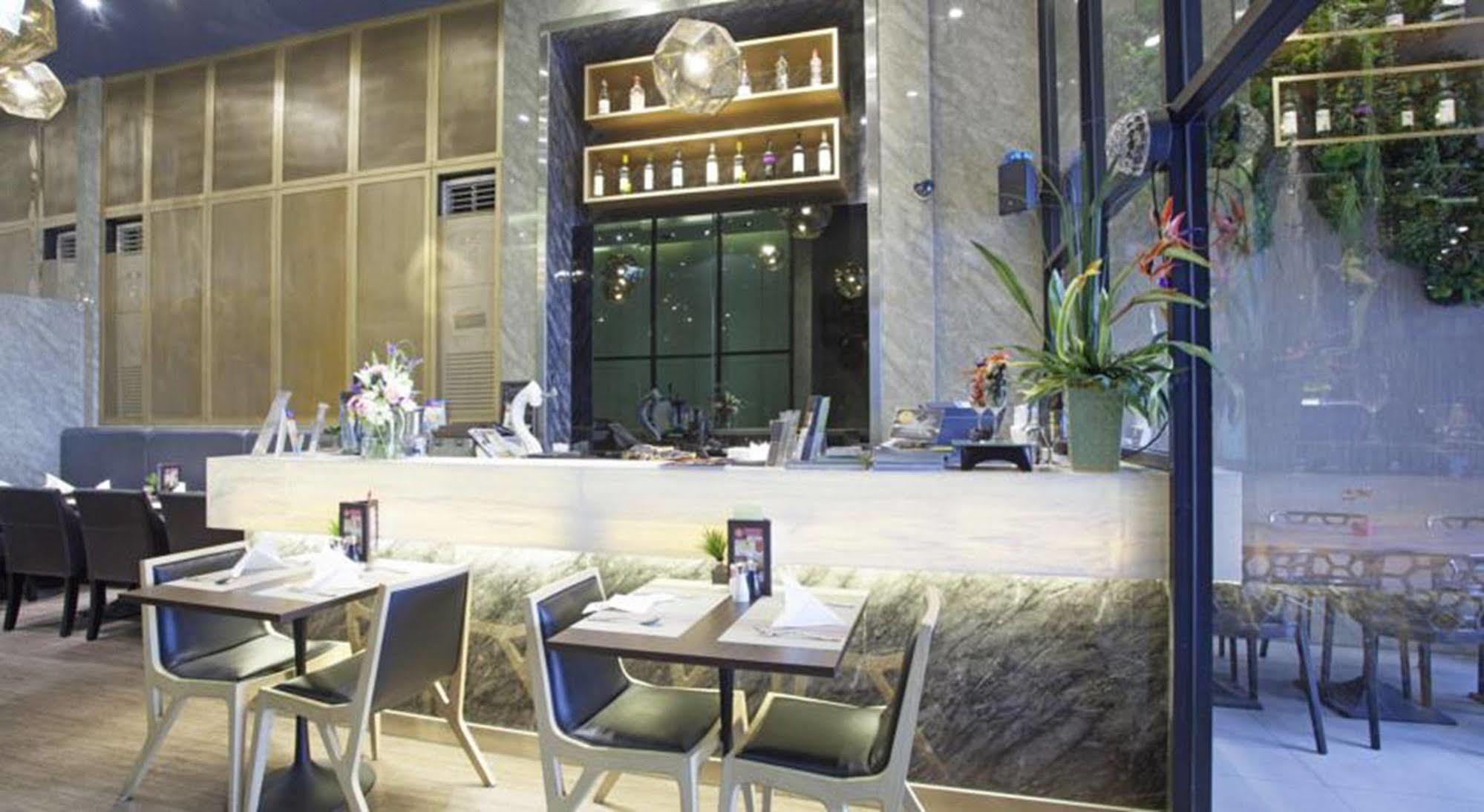 V Residence Μπανγκόκ Εξωτερικό φωτογραφία